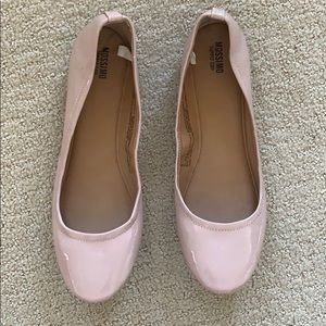 Mossimo Target nude flats size 9 (fits like 8.5)